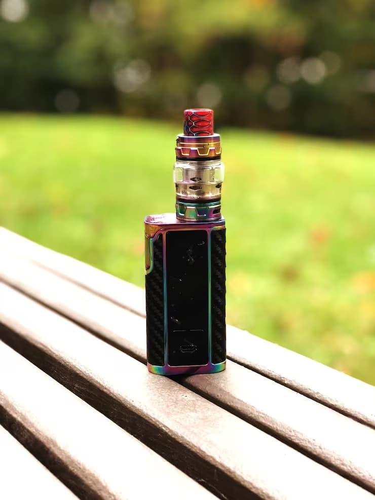 elektronické cigarety and e cigarette with no nicotine guide to choosing flavors, safety and quitting support