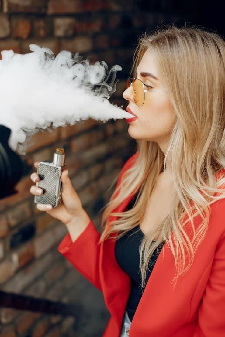 Explore the Ultimate Vape Shop Experience with Square E Cigarettes and Find Your Perfect Vape Shop Today