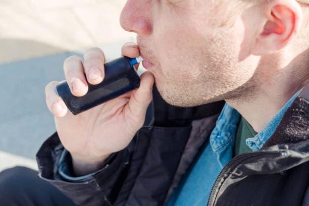 E-cigarete updates and vietnam e-cigarette travel regulations 2025 explained with essential travel tips and legal checklist