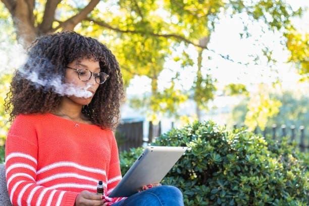 E-Zigarette buyer's guide and top-rated picks for the best cheap electronic cigarette that delivers flavor and value