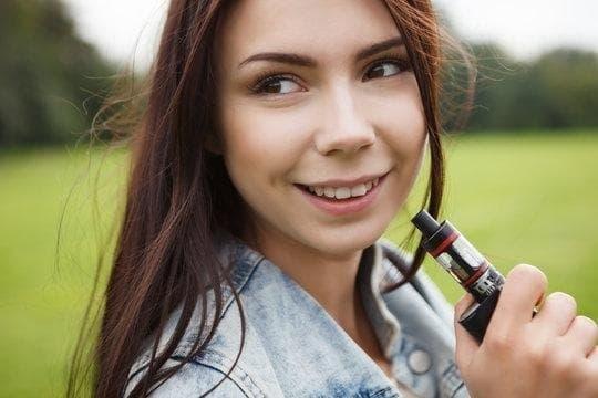 Comprehensive E-cigarete Buying Guide - Advice from Local e cigarett återförsäljare